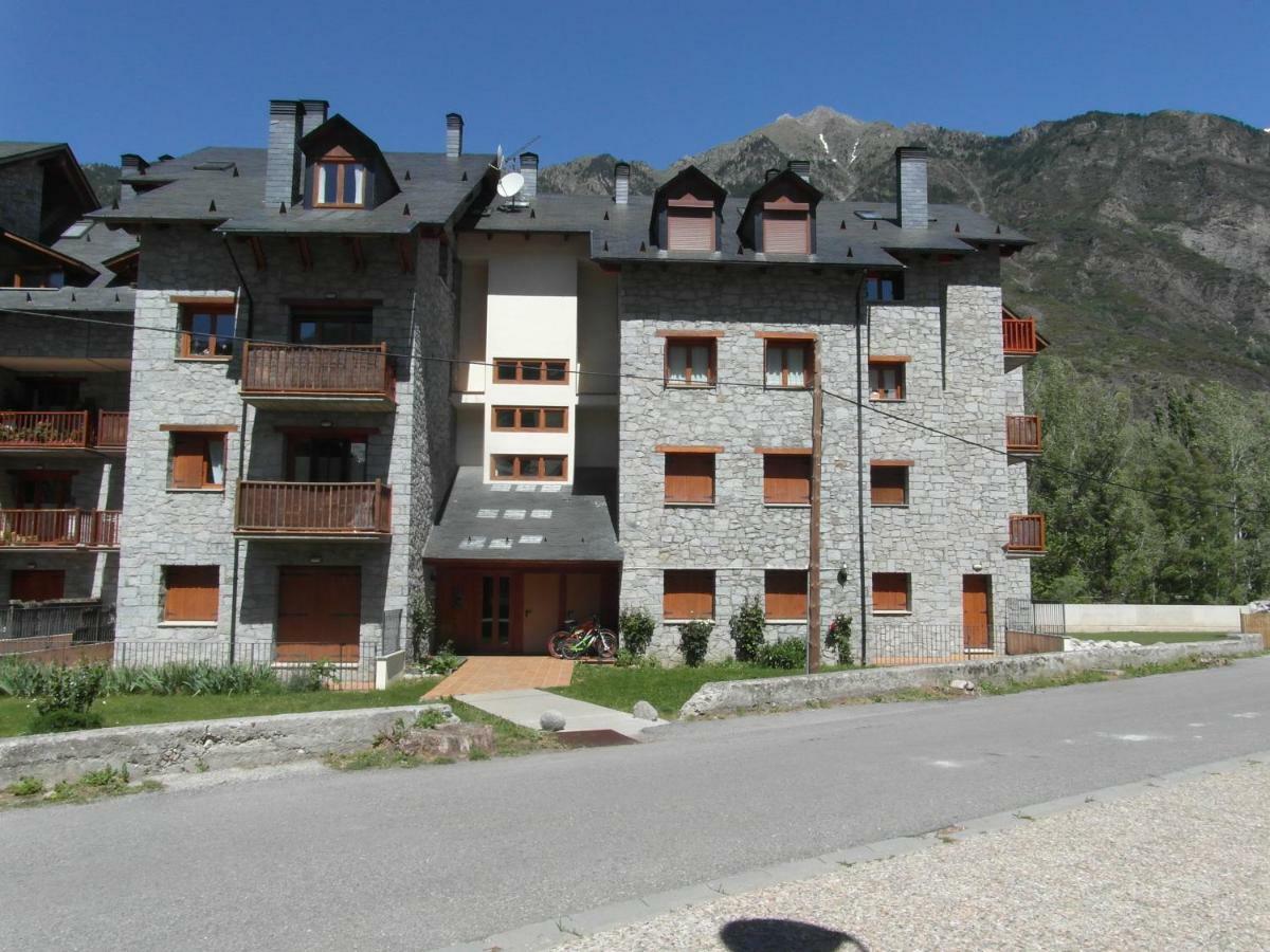 B13 - La Granja 2º - Villmor Apartment Benasque Exterior photo